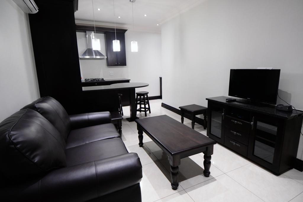 Postmasburg D Olive Rose Boutique Hotel ภายนอก รูปภาพ
