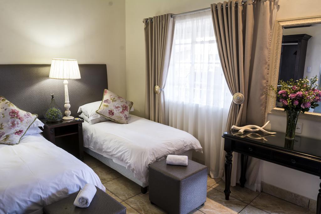 Postmasburg D Olive Rose Boutique Hotel ภายนอก รูปภาพ